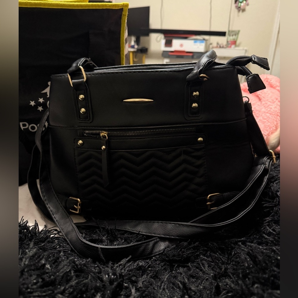 Women shoulder bag